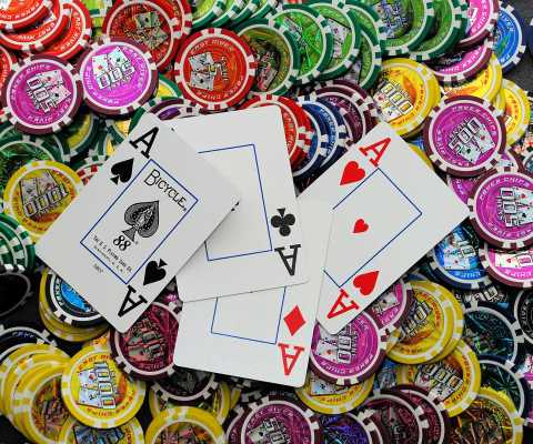 High Rollers' Privileges at Online Casinos