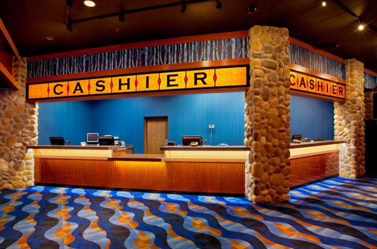Work as a cashier in a casino in Cashier Casino cash Desk in Cashier