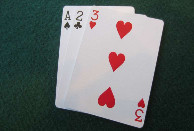 ACE, deuce and three in the game brag in Brag Brag cards in Brag