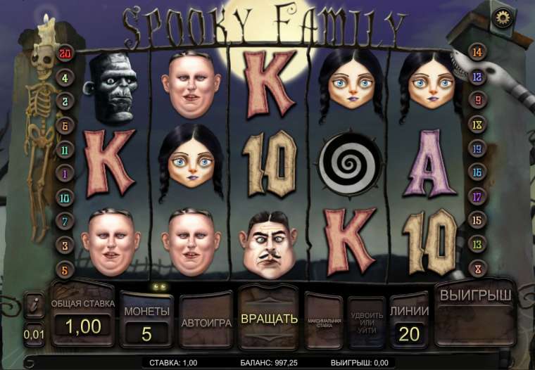 Play Spooky Family slot