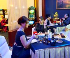 Casino Senator: Restaurant in casino