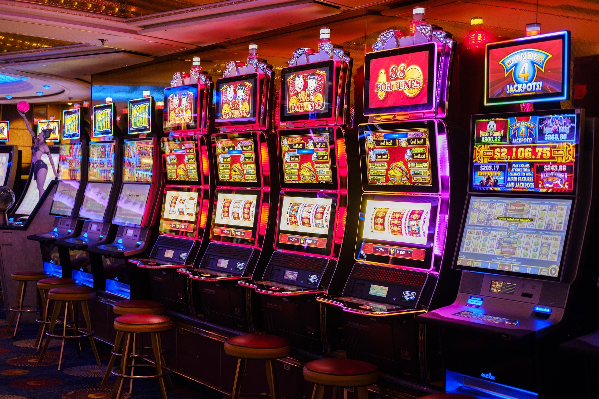 where to play slots near me